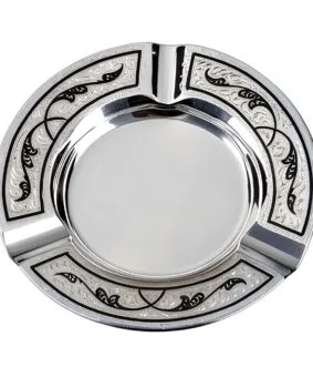 серебряная пепельница