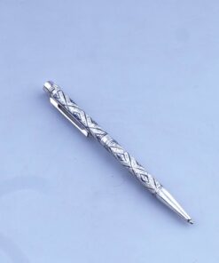 шариковая серебряная ручка