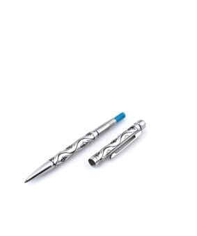 Серебряная ручка