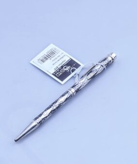 серебряная ручка с гравировкой