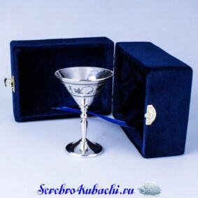 рюмка для мартини