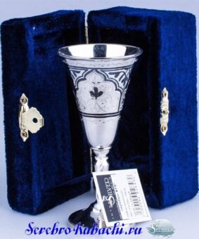 серебряная рюмка на 50 мл