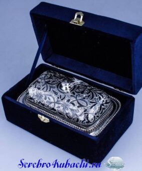 серебряная масленка