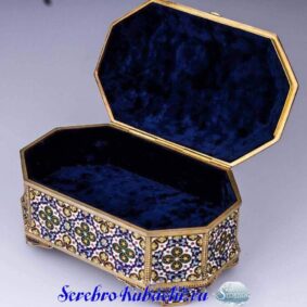 серебряная шкатулка с эмалью