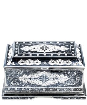 серебряная шкатулка1