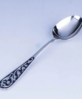 серебряная столовая ложка