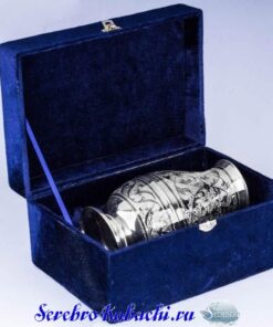 серебряная ваза для цветов