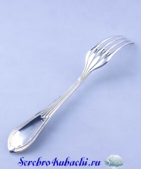 серебряная вилка