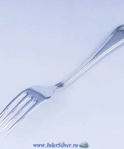 серебряная вилка