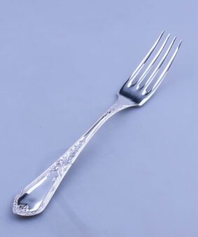 Серебряный столовый набор эгоист 2