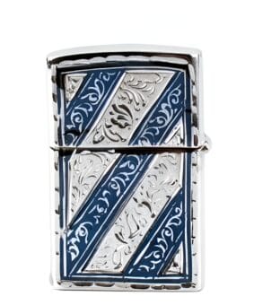 Серебряная зажигалка Zippo