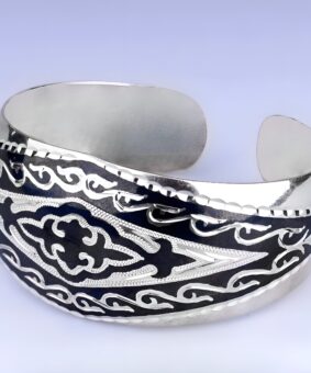 широкий женский серебряный браслет