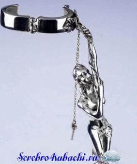 Серебряная подставка под бутылку 5