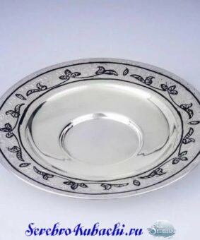 серебряное блюдце