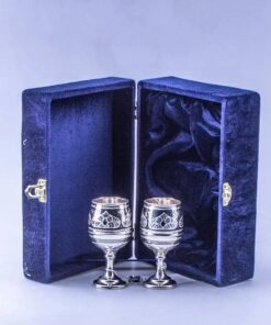 серебряные бокалы