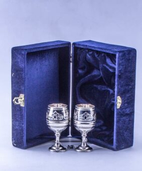 серебряные бокалы