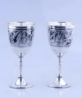 свадебные бокалы с монограммой