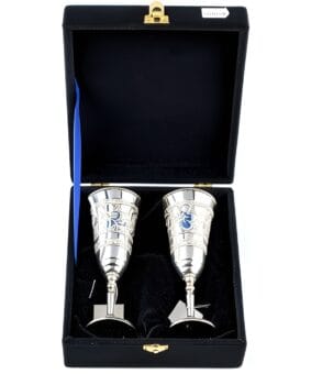 Серебряные фужеры