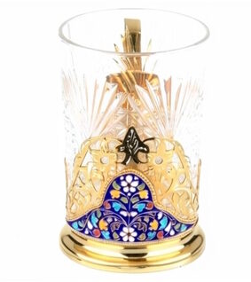 Серебряные стаканы и подстаканники