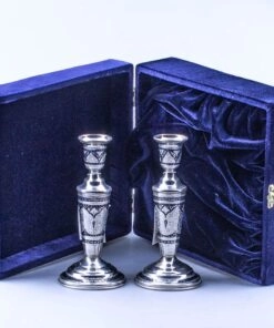 серебряные подсвечники