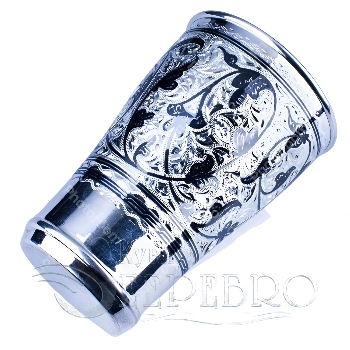 Серебряные стаканы 3 серебряные стаканы