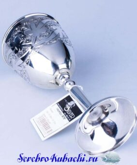 Серебряный бокал 6 белый серебряный бокал