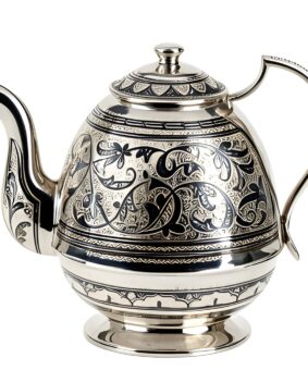 серебряный чайник