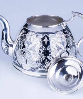 серебряный заварочный чайник кубачи