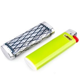 серебряный футляр для зажигалки bic