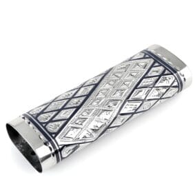 серебряный футляр для зажигалки bic