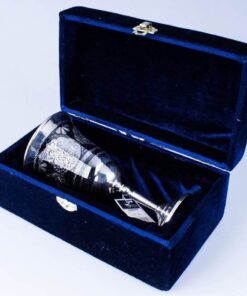 бокал серебряный