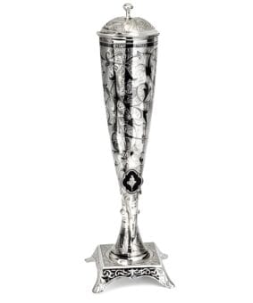 серебряный графин рог