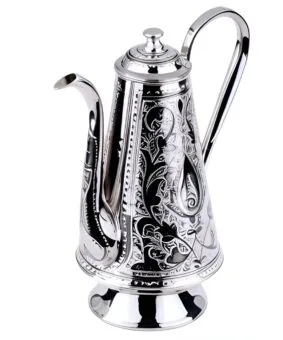 Серебряный кофейник