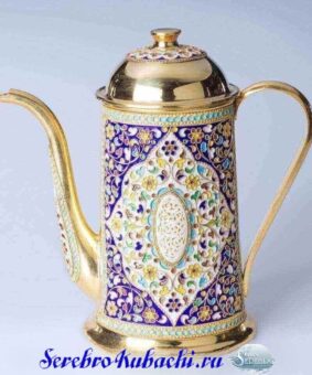серебряный кофейник