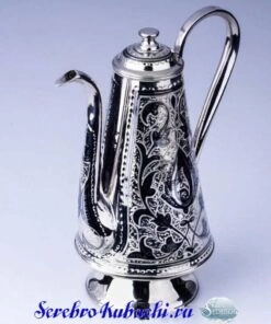 серебряный кофейник
