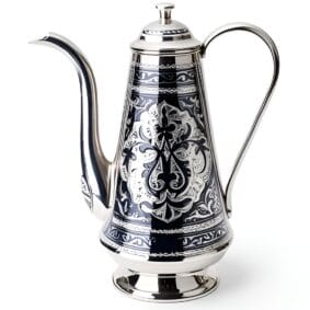 серебряный кофейник заварник