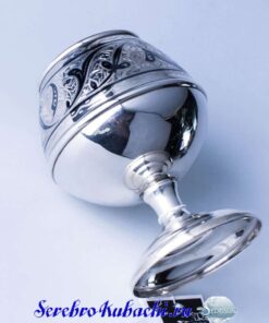 серебряный коньячный бокал