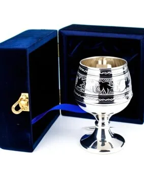 серебряный коньячный бокал