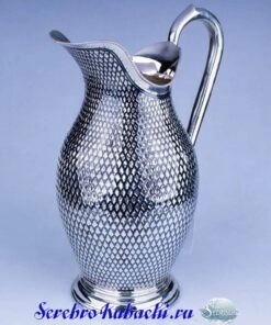 серебряный кувшин чешуя