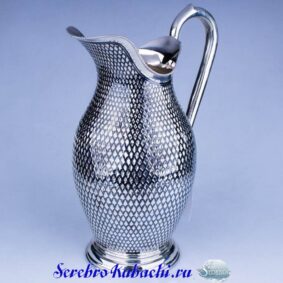 серебряный кувшин чешуя