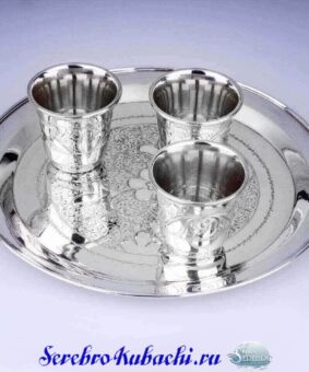 серебряный набор на троих