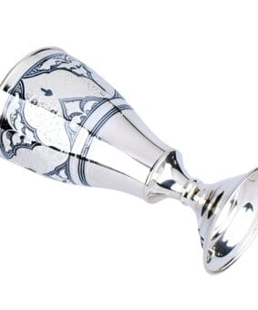 Серебряный пивной бокал