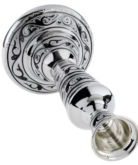 Серебряный подсвечник