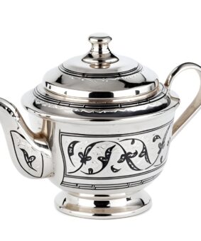 серебряный заварочный чайник