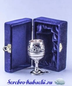 недорогой серебряный бокал