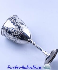 Бокал из серебра с монограммой 10 серебряный бокал с монограммой