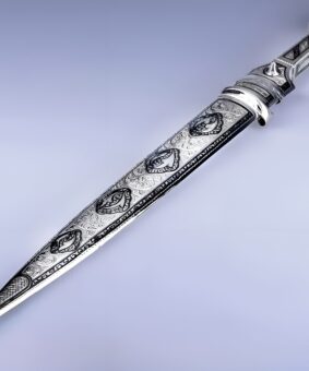 серебряный кубачинский кинжал