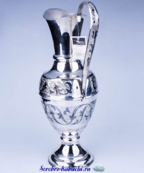 серебряный кувшин для вина