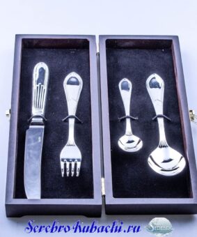 серебряный набор приборов