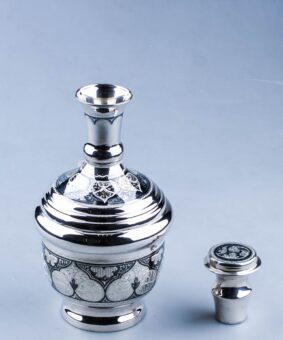 Серебряный штоф со стопками 17 серебряный штоф